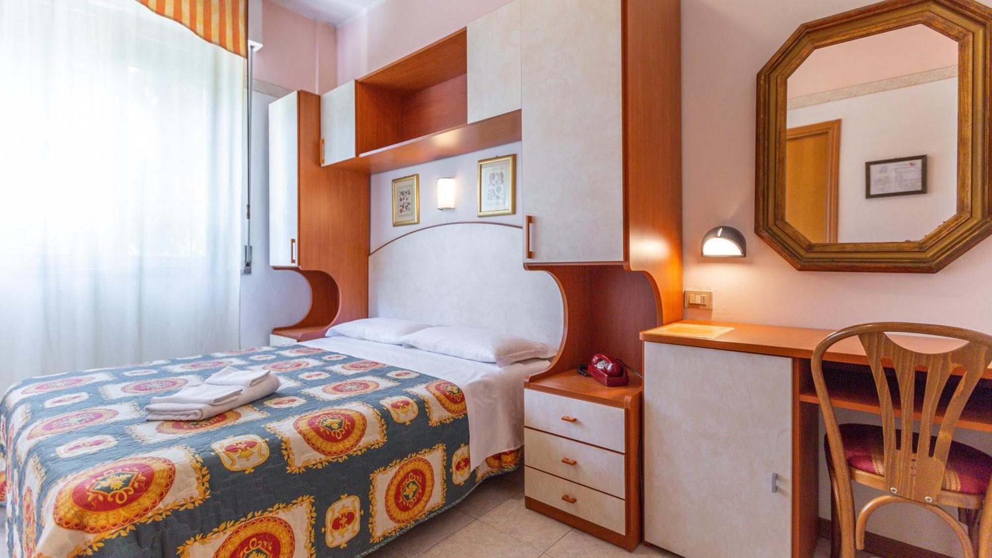 Hotel Parco Fellini Rimini Esterno foto