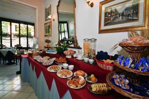 Hotel Parco Fellini Rimini Esterno foto