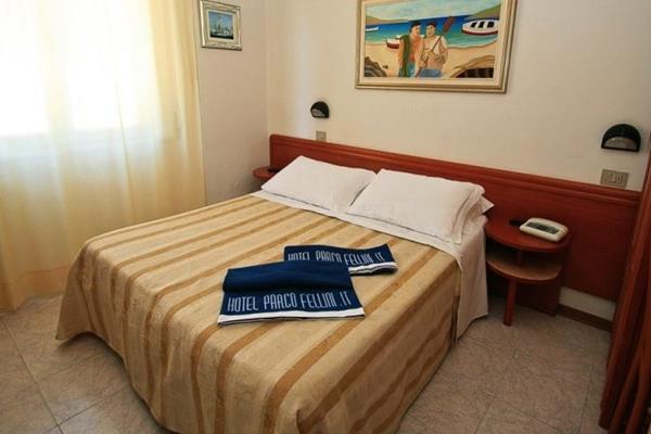 Hotel Parco Fellini Rimini Esterno foto