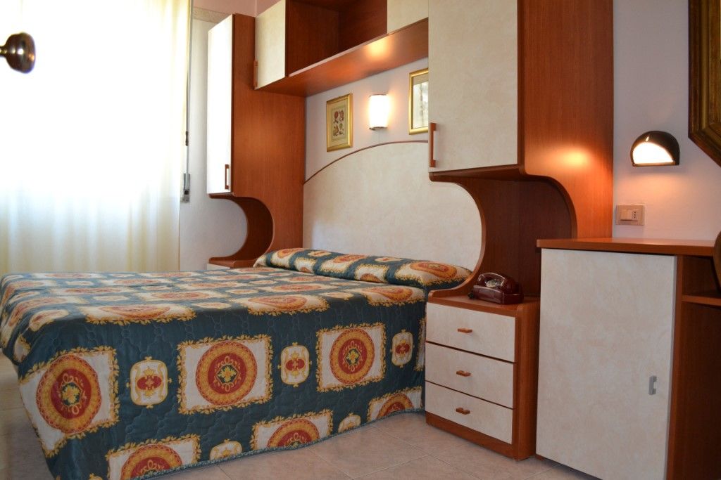 Hotel Parco Fellini Rimini Esterno foto
